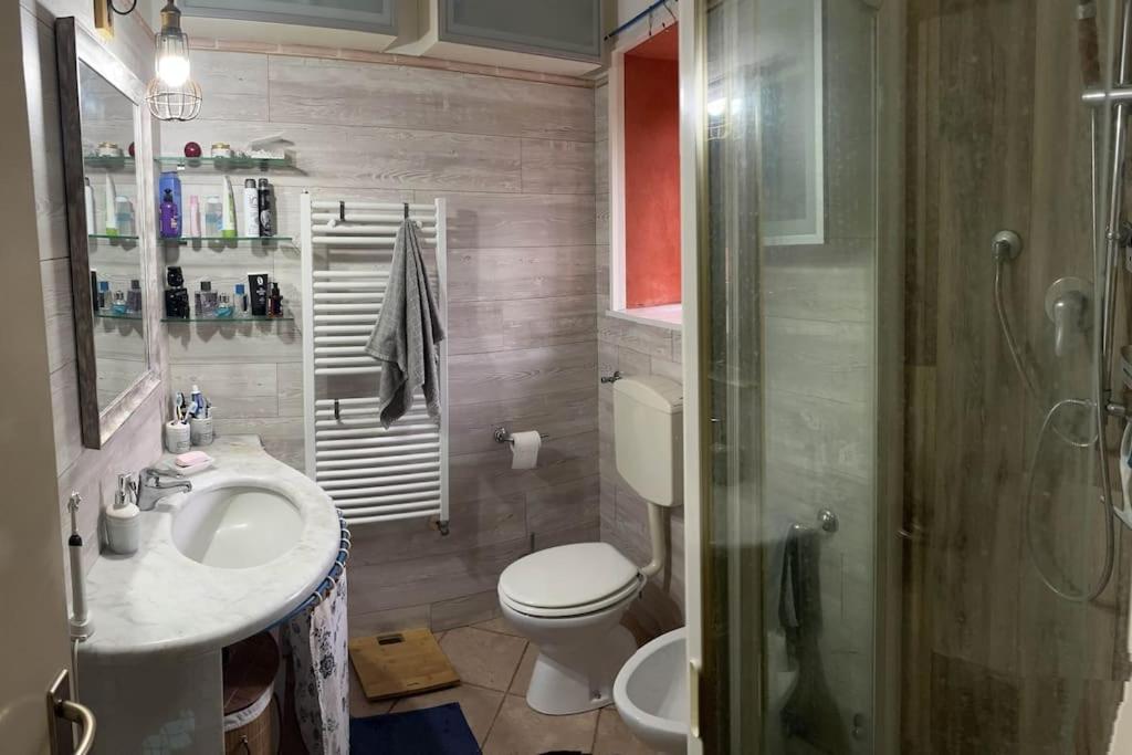 Le Rose , Relax In Casolare Del 1700 Apartment ซาร์ซานา ภายนอก รูปภาพ